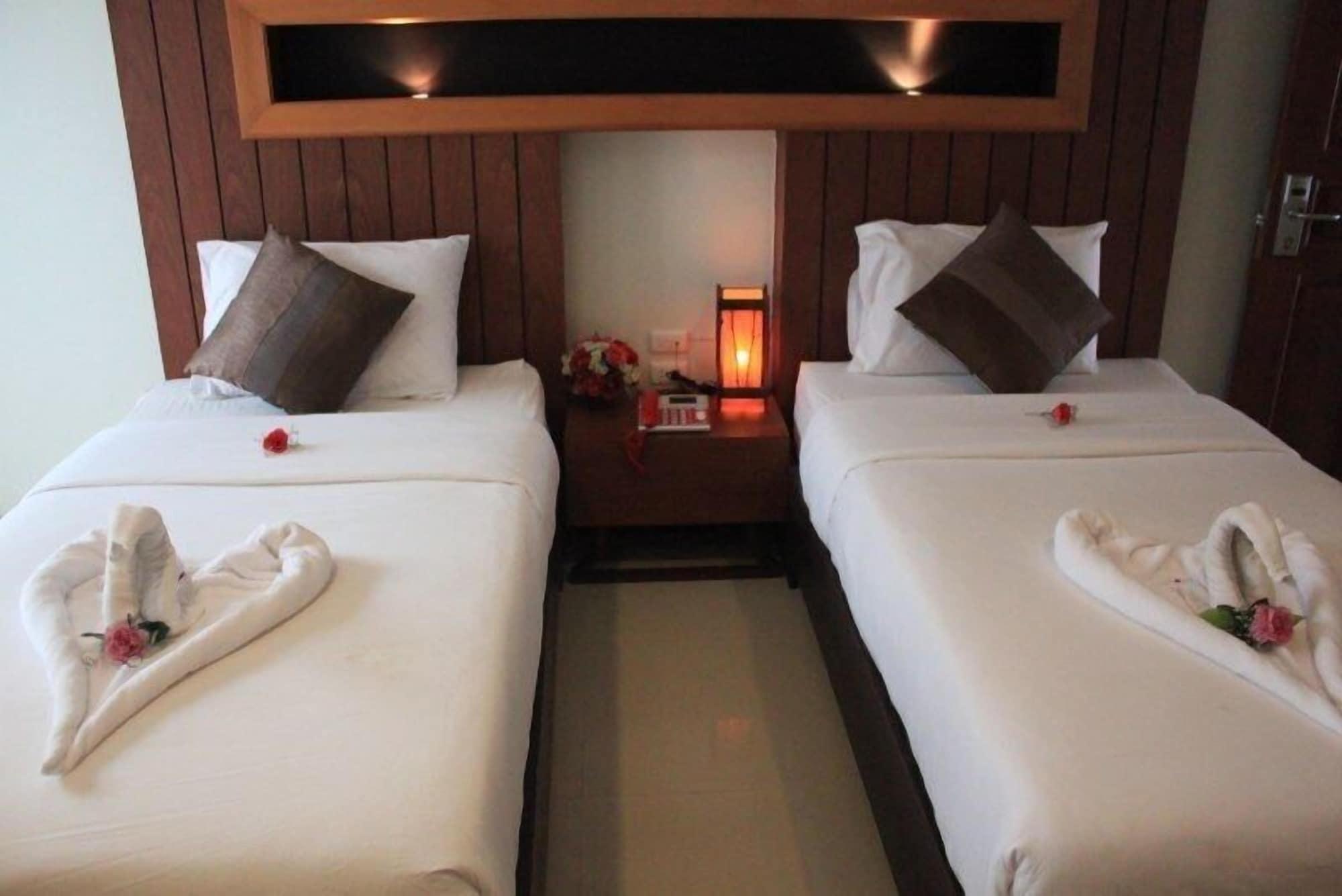 Deva Suites Patong Phuket Exterior photo